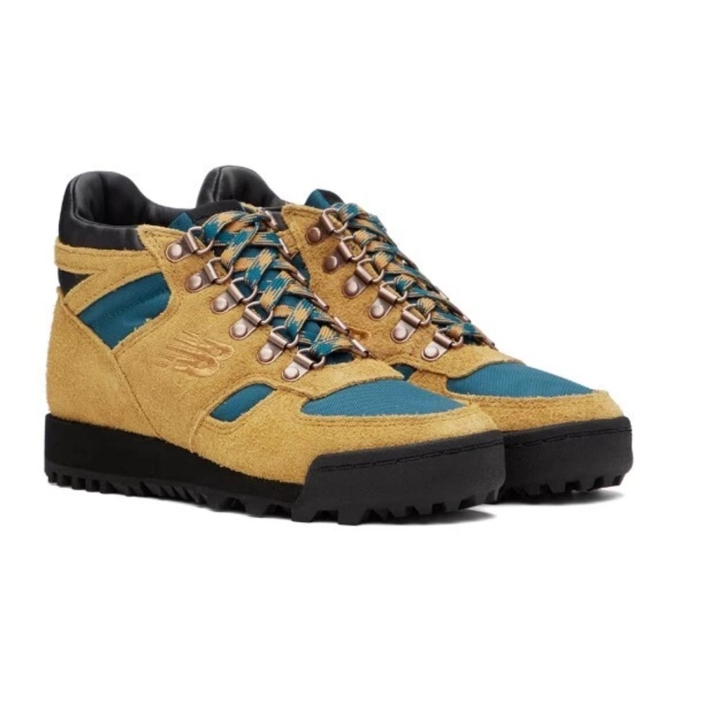 New Balance Tan and Teal Men's Boots